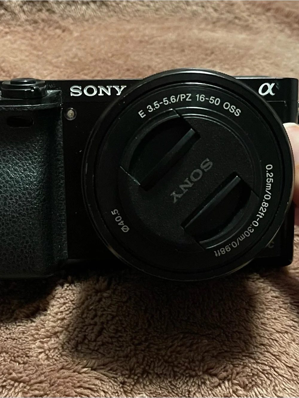 Sony Black Mirrorless Camera with 16-50mm Power Zoom Lens